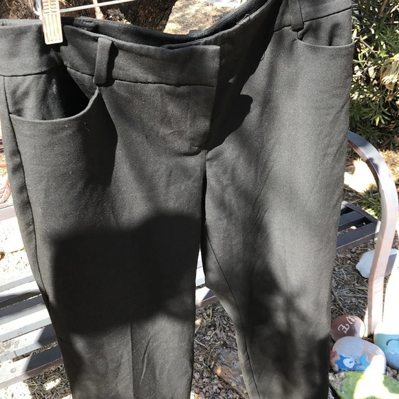 7th Ave NY company Black Capri with Zipper Ankle Size 12 - Picture 2 of 5